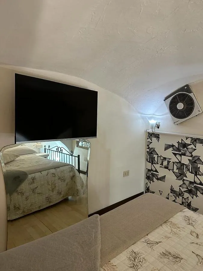 Casanova 2 Apartment Naples Italy